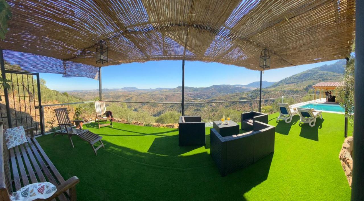 Miralvalle El Gastor Luaran gambar